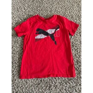 Puma Boys Red "Puma" Short‎ sleeve tee size XS (4/5)